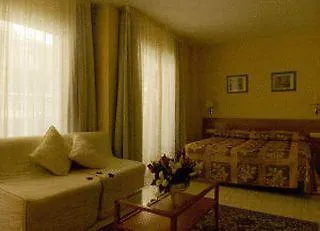 Mar 2* كامبريلس